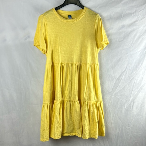 Old Navy Dresses & Skirts - Yellow Old Navy baby doll dress
